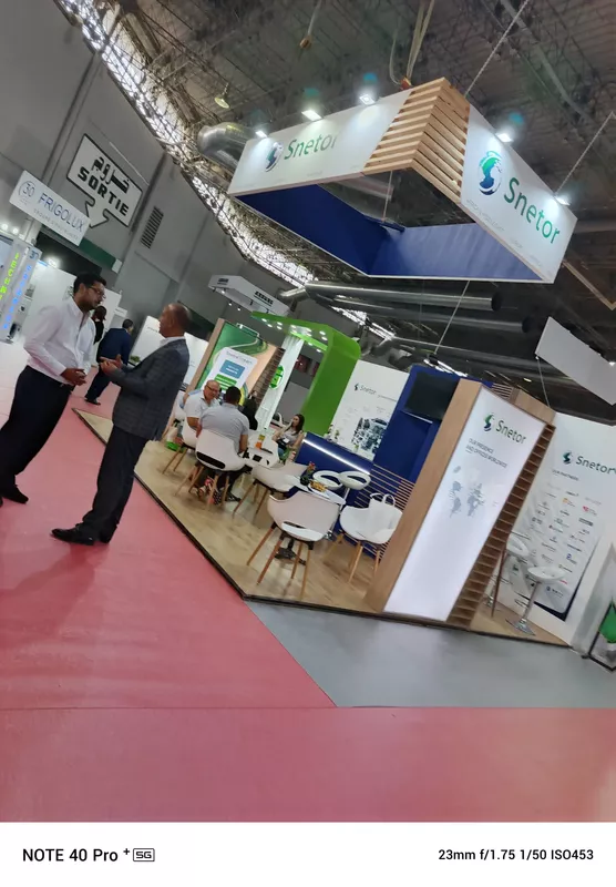 STAND SNETOR
